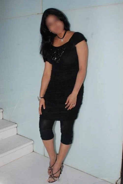 Call Girls Resubelpara